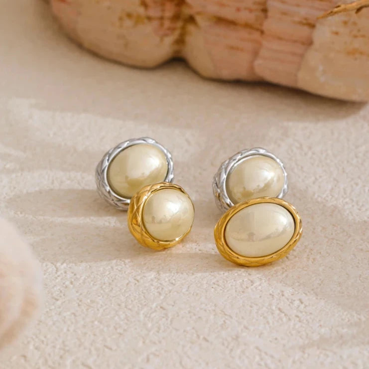 Brinco Roma Pérola Luz