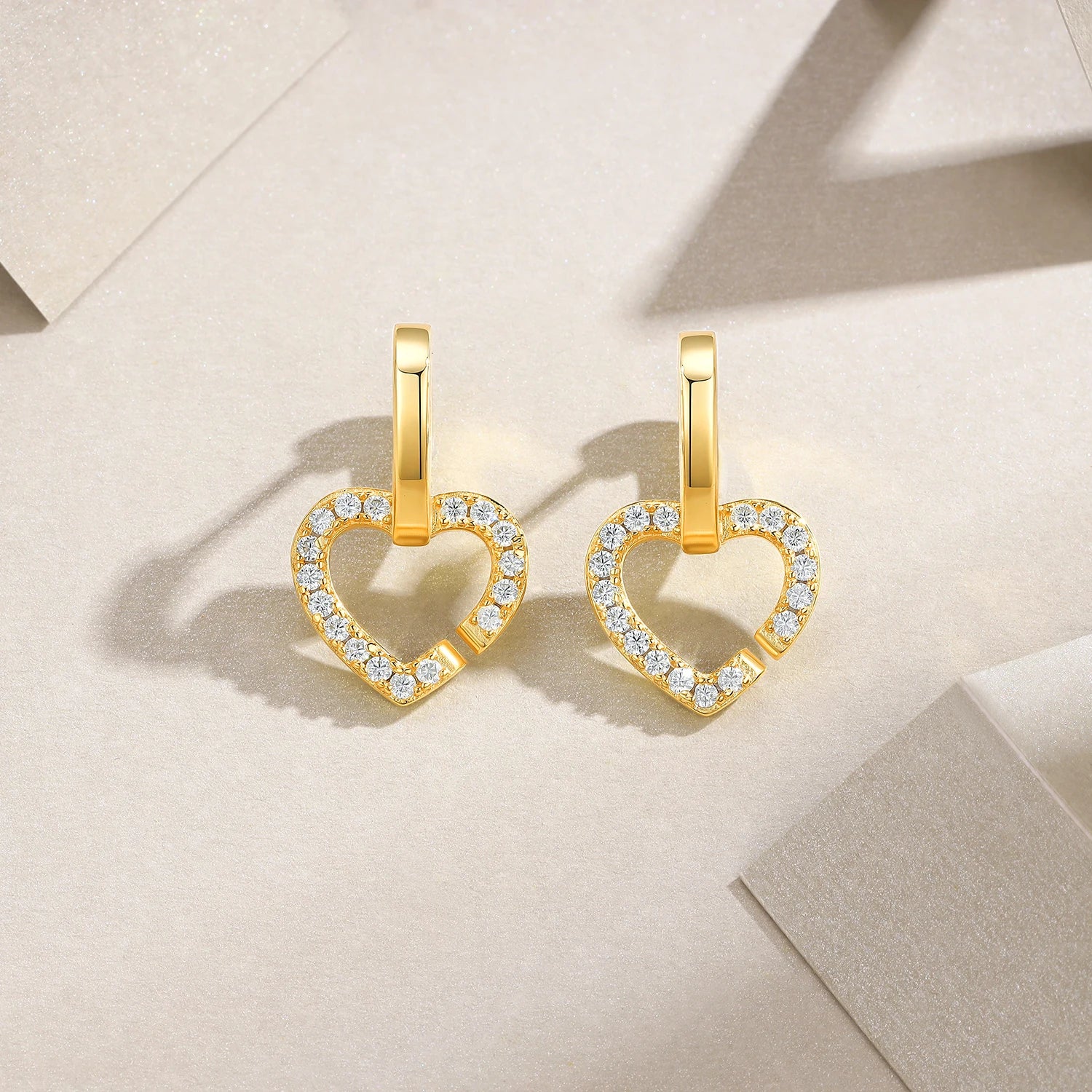 Brincos Coração Radiante