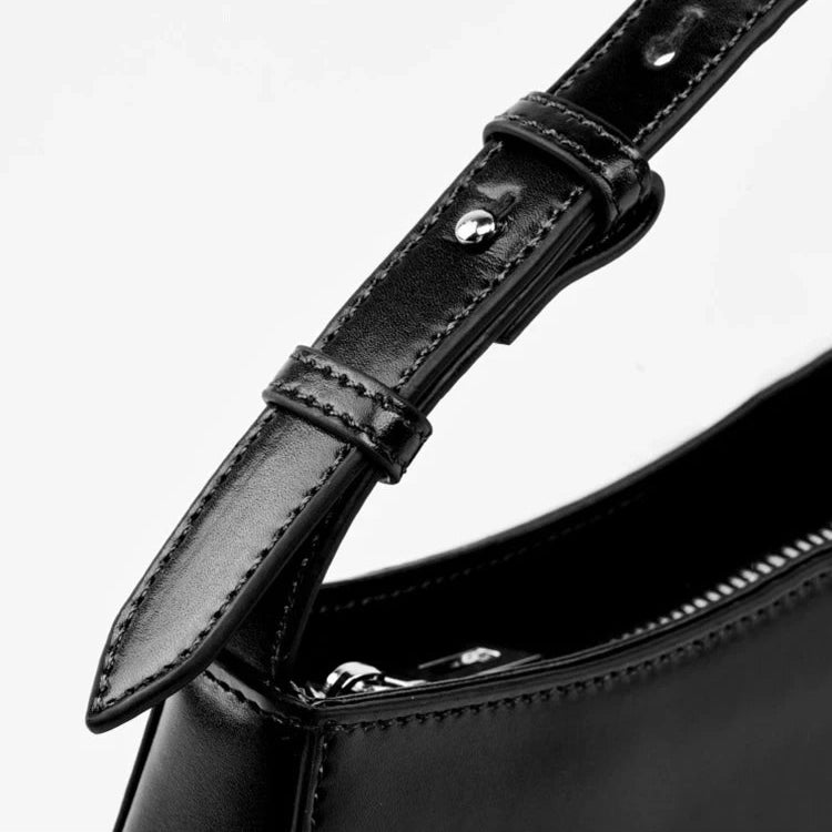 Bolsa Meia-Lua Minimalista