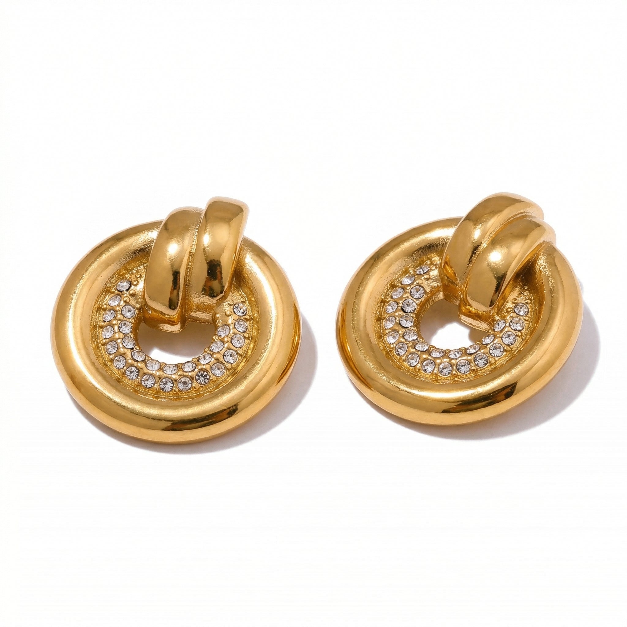 Brinco Glória Em ouro 18K