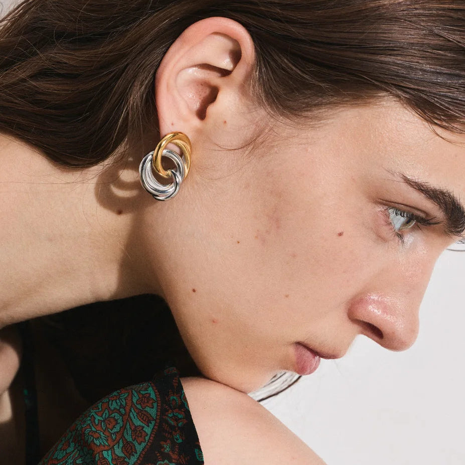 Brinco Elo em ouro 18K