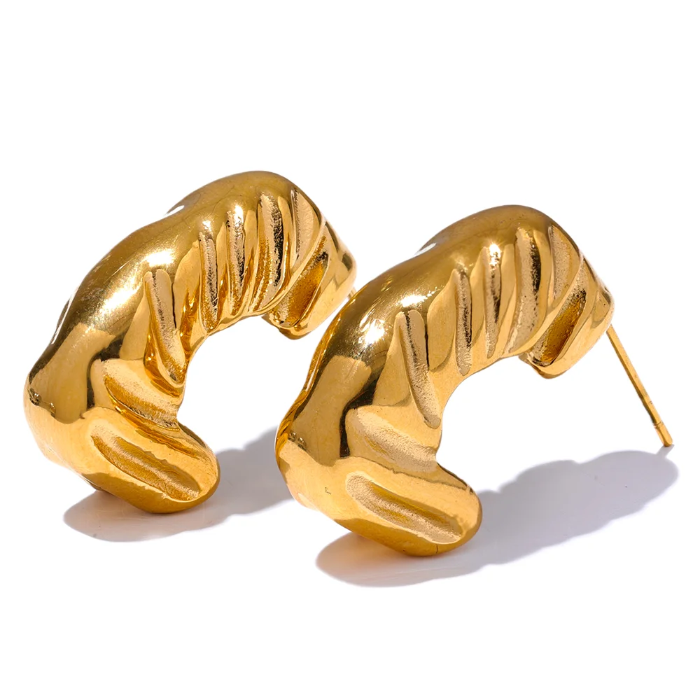 Brinco Juno Em ouro 18K