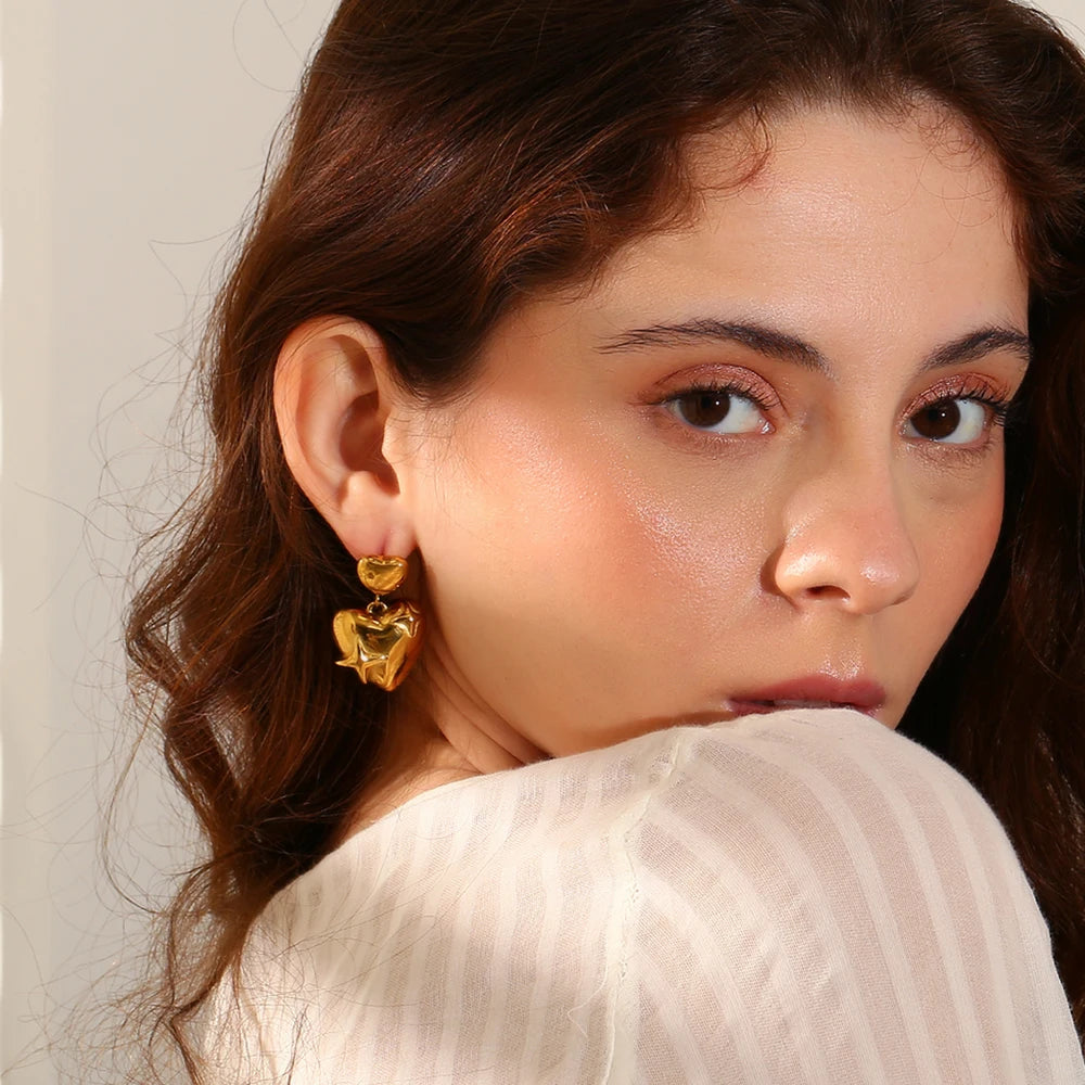 Brinco Estelar Em ouro 18K