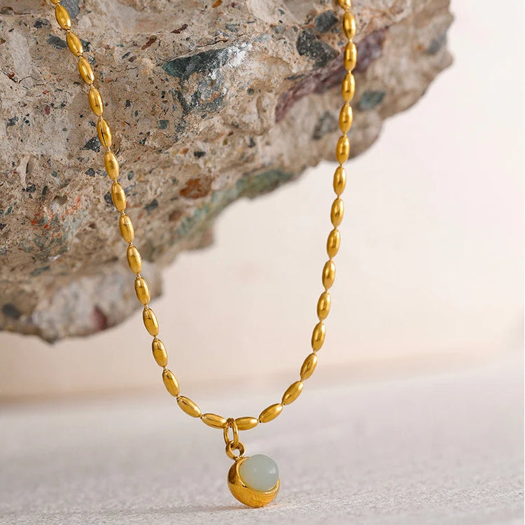 Colar Jade Em ouro 18K