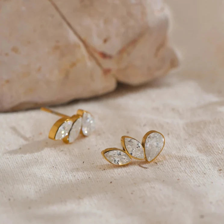 Brinco Pérola Diamond Zircon