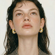 Brinco Ayla Em ouro 18K