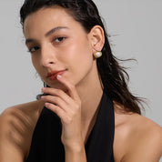 Brinco Celine Em ouro 18K