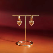 Brinco Amora Em ouro 18K